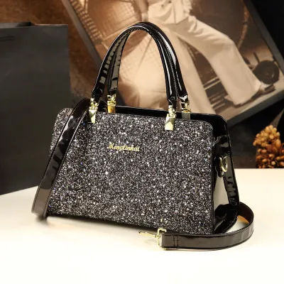 Luxuxry universal one-shoulder bag HB46350